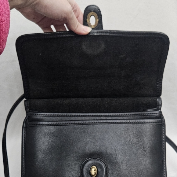 Vintage 90’s COACH 9927 Willis Black Leather Crossbody Shoulder Handbag Purse - Picture 9 of 12